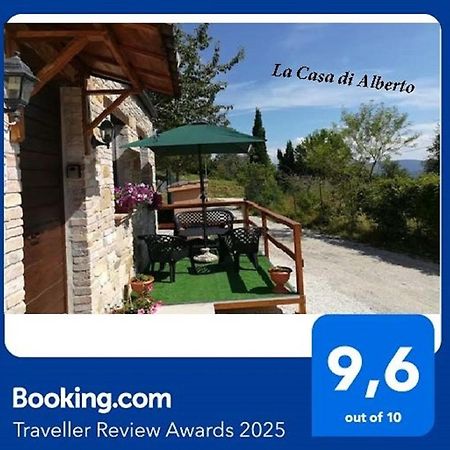 La Casa Di Alberto Камерино Екстериор снимка