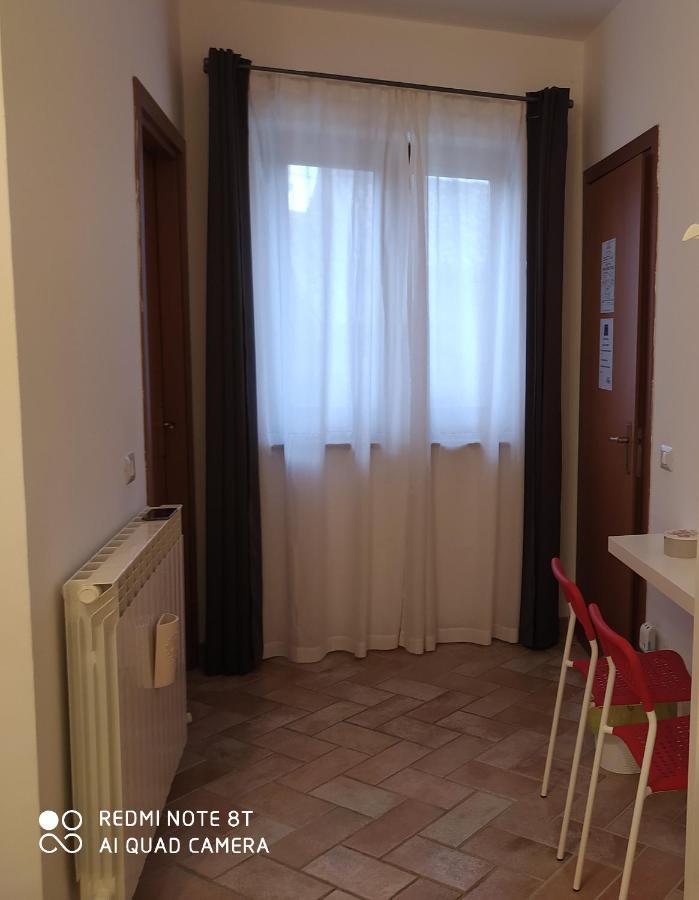 La Casa Di Alberto Камерино Екстериор снимка