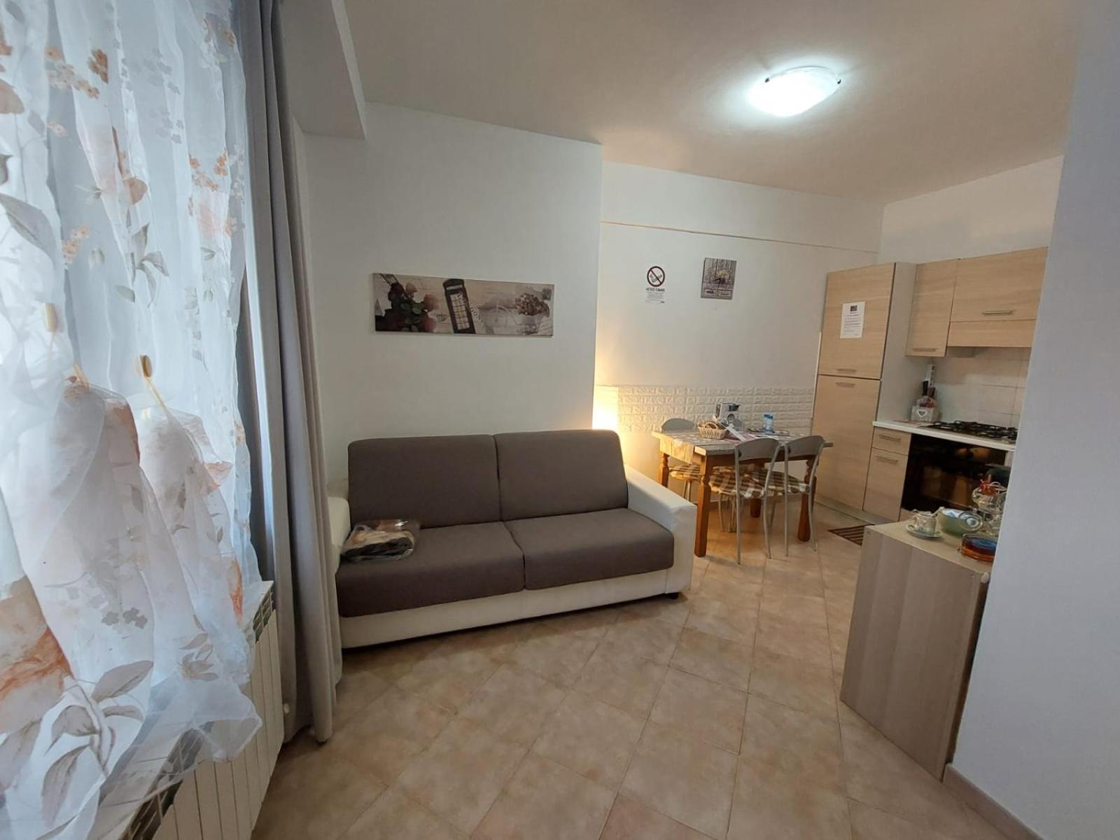 La Casa Di Alberto Камерино Екстериор снимка